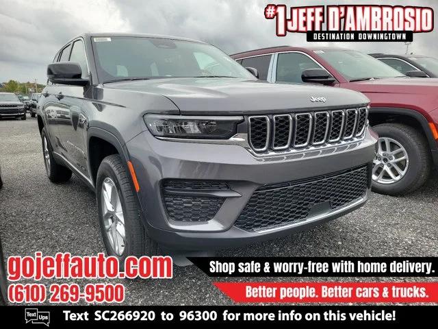 2025 Jeep Grand Cherokee GRAND CHEROKEE LAREDO X 4X4