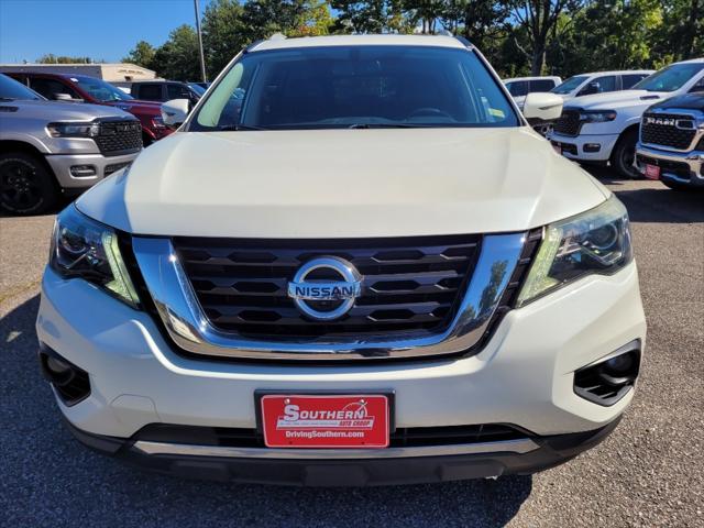 2017 Nissan Pathfinder SL