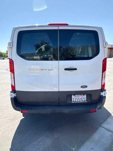 2015 Ford Transit Low Roof w/60/40 Side Door w/RWB Van 3D