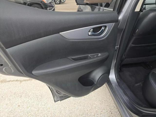 2020 Nissan Rogue Sport SL FWD Xtronic CVT