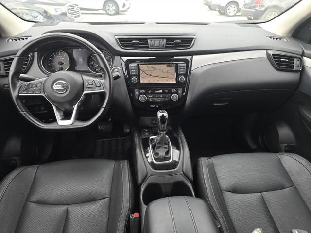 2020 Nissan Rogue Sport SL FWD Xtronic CVT