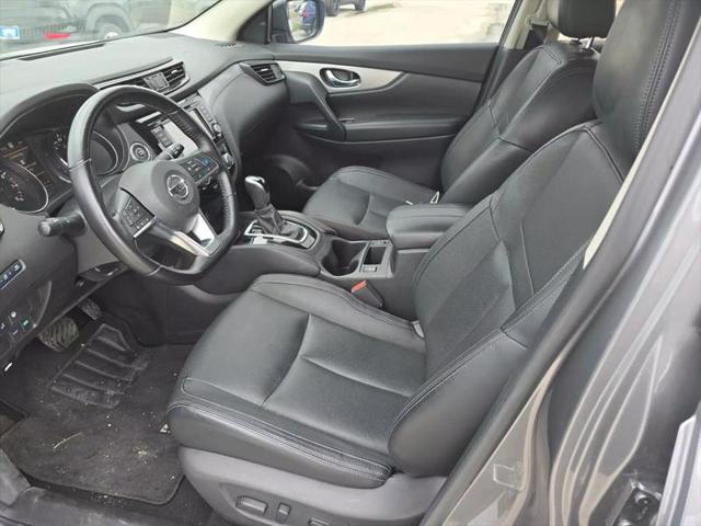 2020 Nissan Rogue Sport SL FWD Xtronic CVT