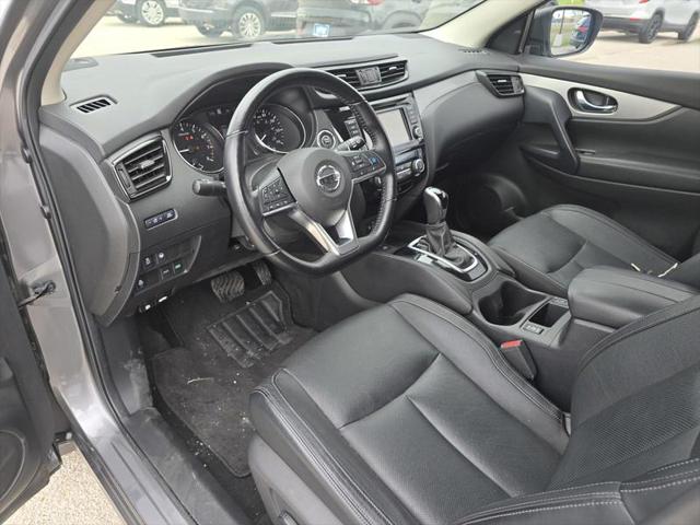 2020 Nissan Rogue Sport SL FWD Xtronic CVT