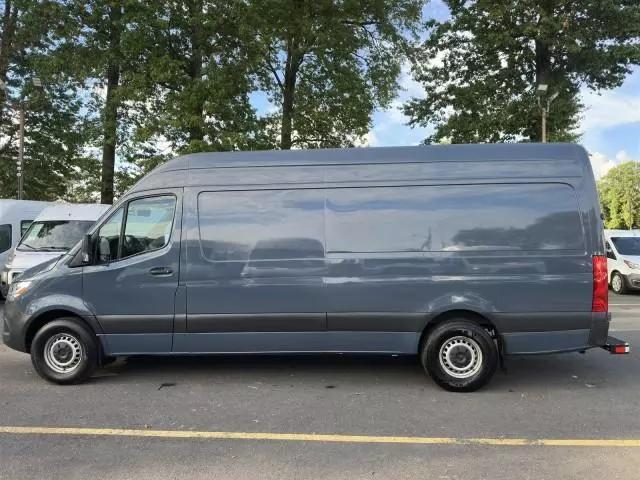2019 Mercedes-Benz Sprinter 2500 High Roof V6