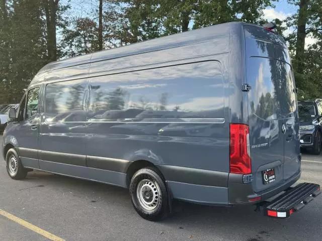 2019 Mercedes-Benz Sprinter 2500 High Roof V6