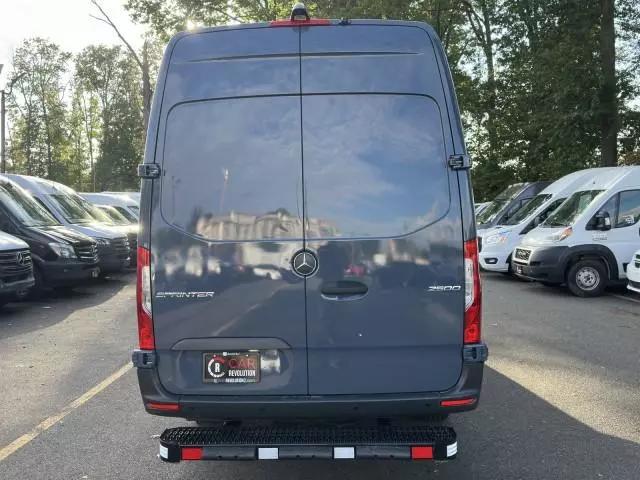 2019 Mercedes-Benz Sprinter 2500 High Roof V6
