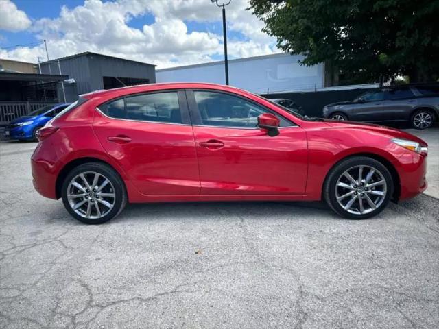 2018 Mazda Mazda3 Touring