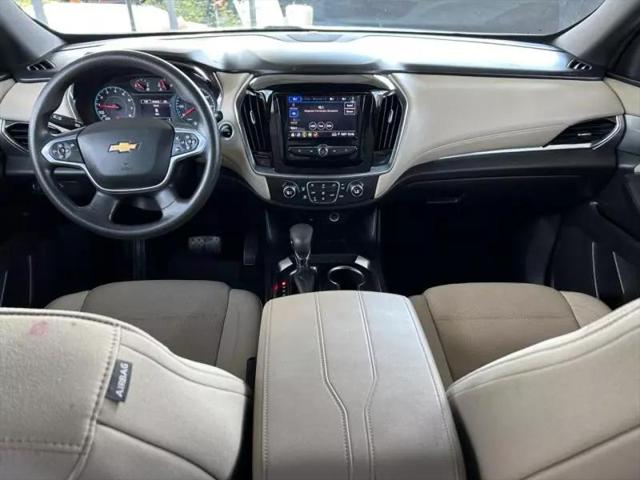 2022 Chevrolet Traverse FWD LS