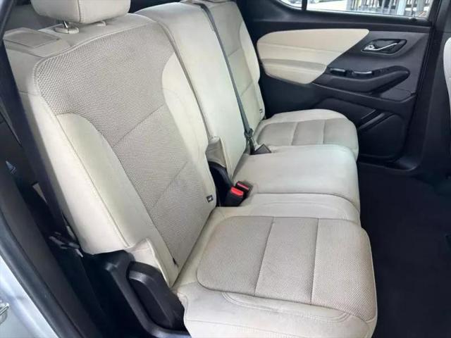 2022 Chevrolet Traverse FWD LS