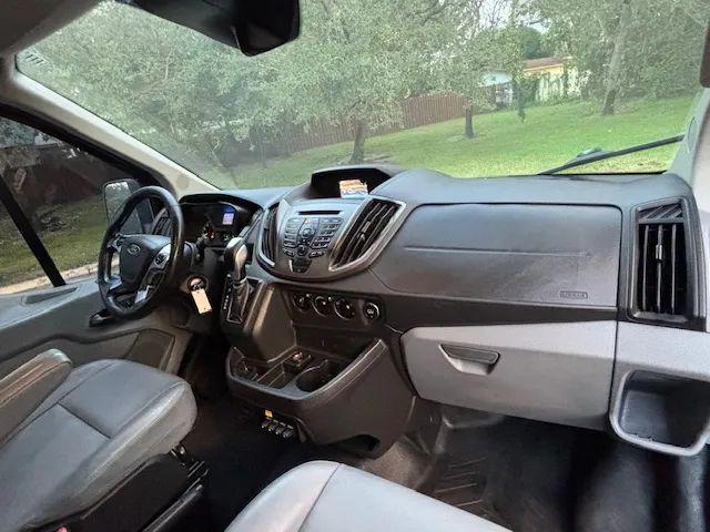 2017 Ford Transit Low Roof w/Sliding Side Door w/RWB Van 3D