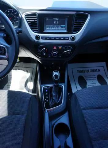 2020 Hyundai Accent SE