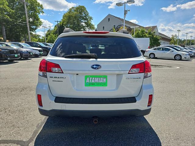 2011 Subaru Outback 2.5i Limited