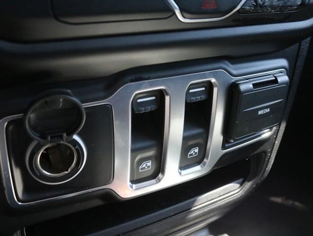 2020 Jeep Wrangler Sport S 4x4