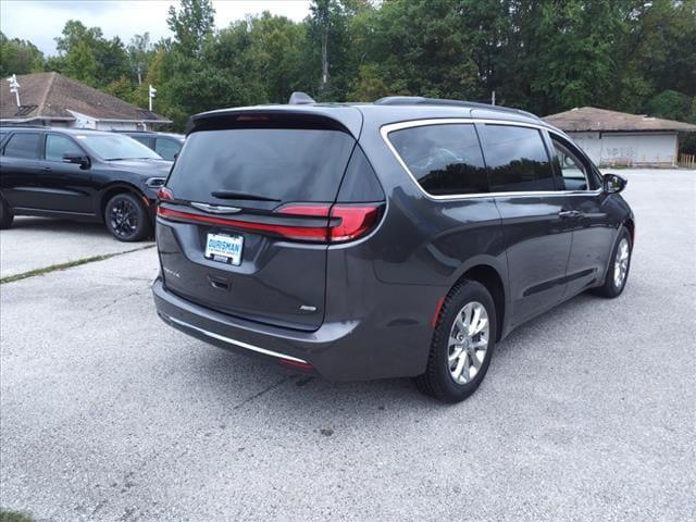 2022 Chrysler Pacifica Touring L AWD