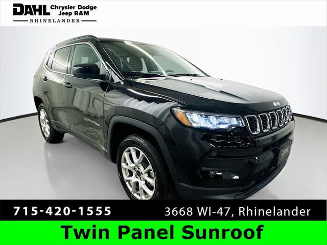 2025 Jeep Compass COMPASS LATITUDE 4X4