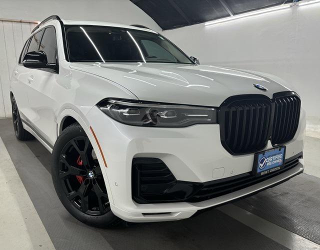 2022 BMW X7