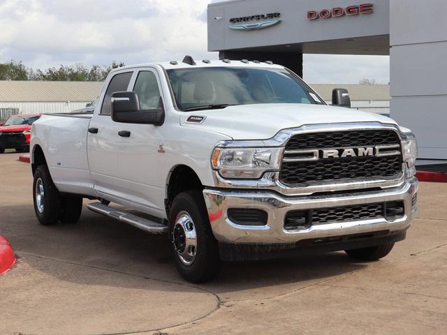 2024 RAM Ram 3500 RAM 3500 TRADESMAN CREW CAB 4X4 8 BOX