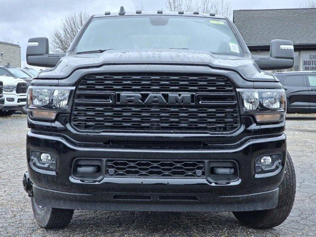 2024 RAM Ram 3500 RAM 3500 BIG HORN CREW CAB 4X4 8 BOX