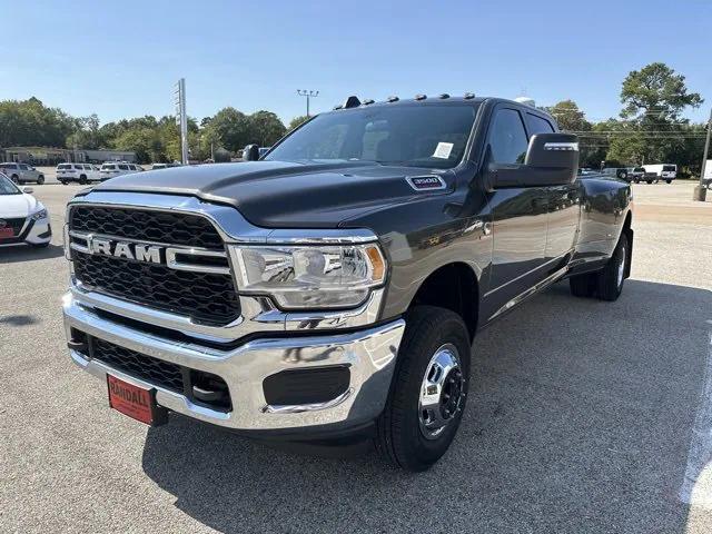 2024 RAM Ram 3500 RAM 3500 TRADESMAN CREW CAB 4X4 8 BOX