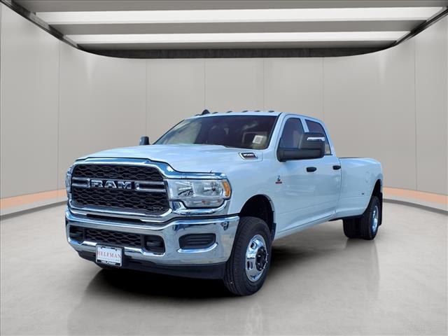 2024 RAM Ram 3500 RAM 3500 TRADESMAN CREW CAB 4X4 8 BOX