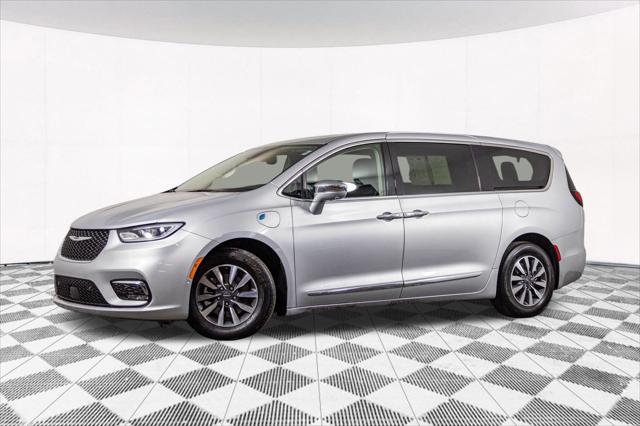 2022 Chrysler Pacifica Hybrid Limited