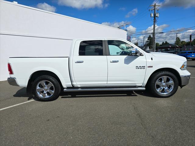 2017 RAM 1500 Laramie Crew Cab 4x4 57 Box