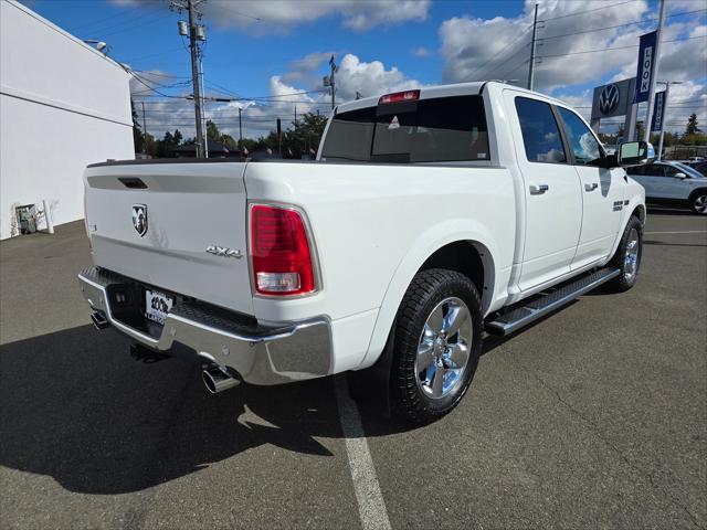 2017 RAM 1500 Laramie Crew Cab 4x4 57 Box