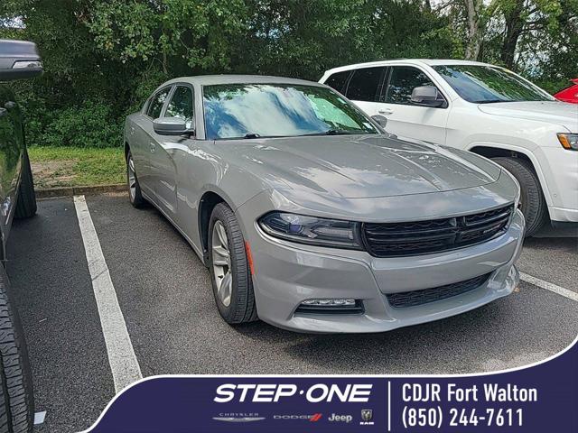 2017 Dodge Charger SXT RWD