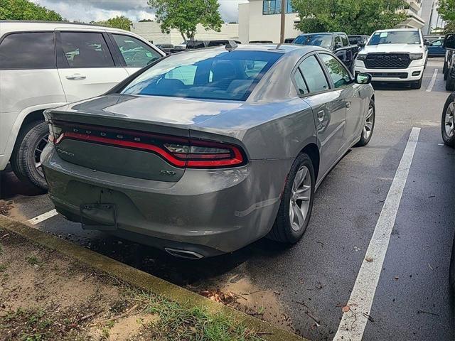 2017 Dodge Charger SXT RWD