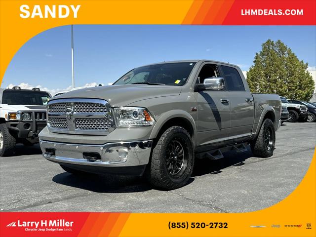 2017 RAM 1500 Laramie Crew Cab 4x4 57 Box