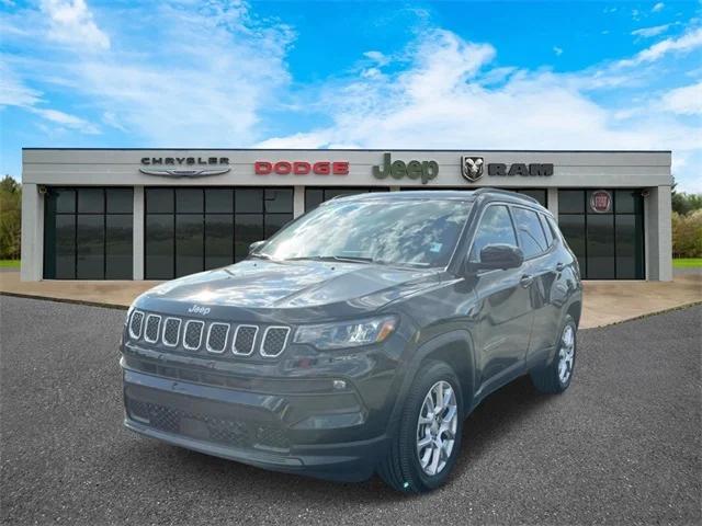 2023 Jeep Compass Latitude Lux FWD