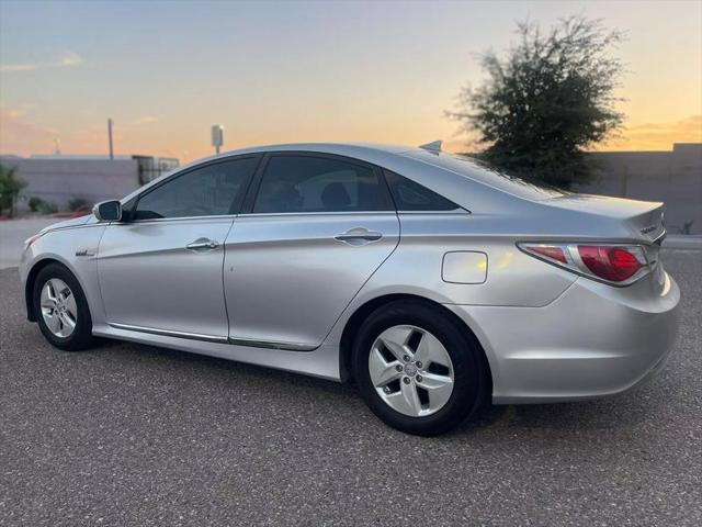 2012 Hyundai Sonata Hybrid Hybrid Sedan 4D