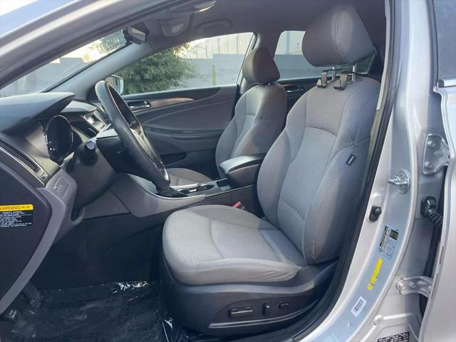 2012 Hyundai Sonata Hybrid Hybrid Sedan 4D
