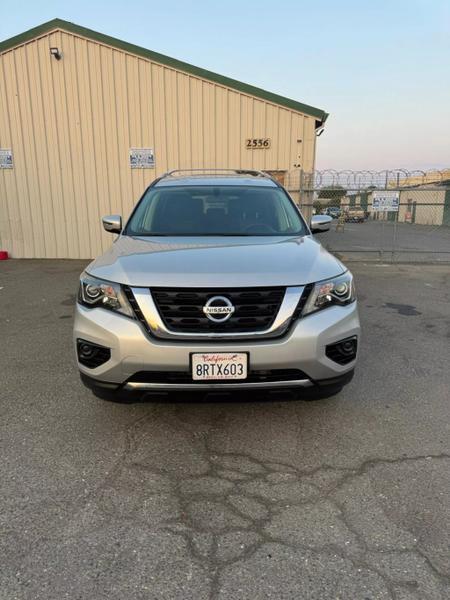 2020 Nissan Pathfinder S 2WD