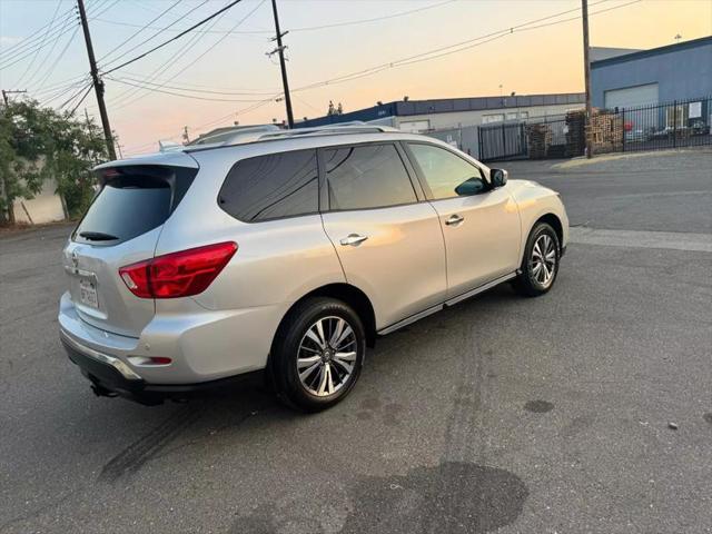 2020 Nissan Pathfinder S 2WD