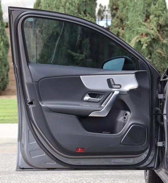2021 Mercedes-Benz A 220 A 220 Sedan 4D