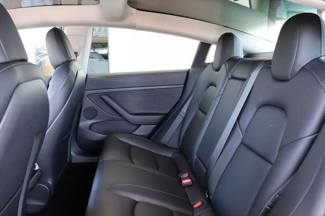 2021 Tesla Model 3 Standard Range Plus Rear-Wheel Drive