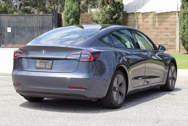 2021 Tesla Model 3 Standard Range Plus Rear-Wheel Drive