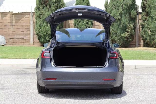 2021 Tesla Model 3 Standard Range Plus Rear-Wheel Drive