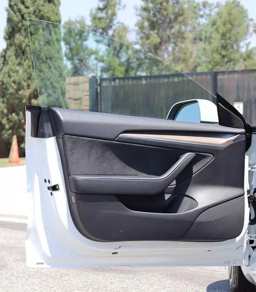 2021 Tesla Model 3 Standard Range Plus Rear-Wheel Drive
