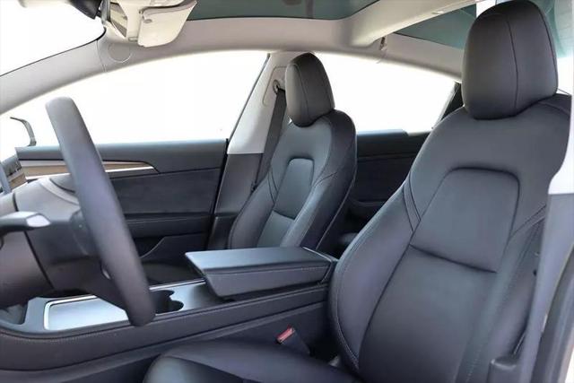2021 Tesla Model 3 Standard Range Plus Rear-Wheel Drive