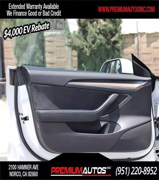 2021 Tesla Model 3 Standard Range Plus Rear-Wheel Drive