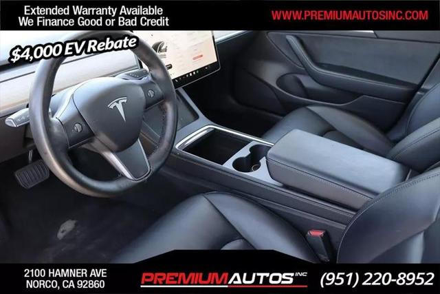 2022 Tesla Model 3 Rear-Wheel Drive