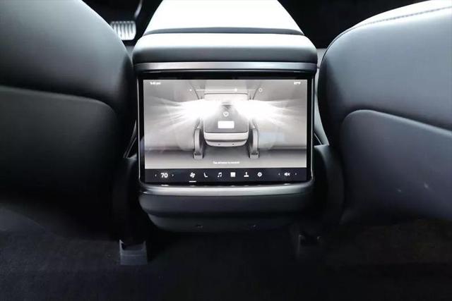 2023 Tesla Model S Standard Range