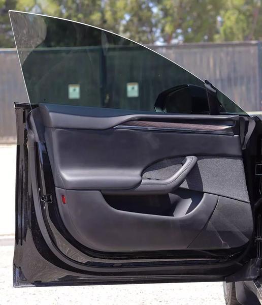 2023 Tesla Model S Standard Range