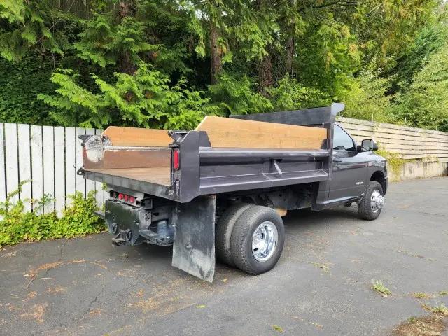 2022 Ram 3500 Tradesman/SLT