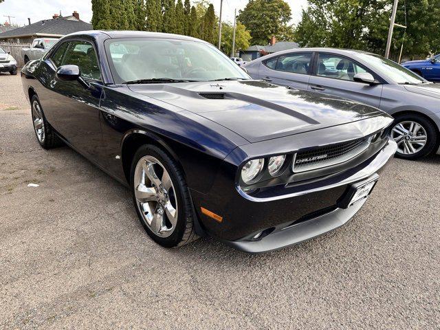 2012 Dodge Challenger SXT