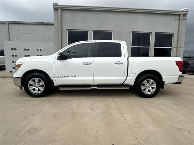 2019 Nissan TITAN SV