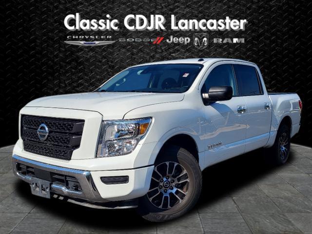 2021 Nissan TITAN Crew Cab SV 4x4