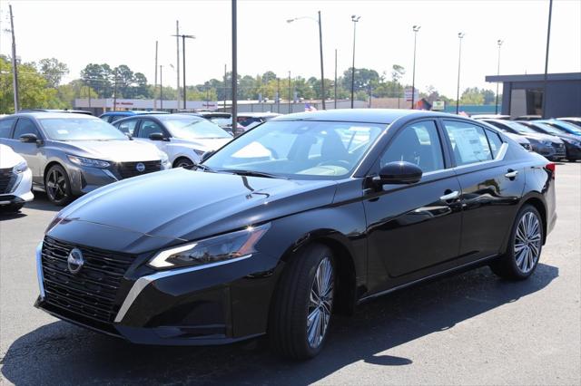 2025 Nissan Altima SL FWD